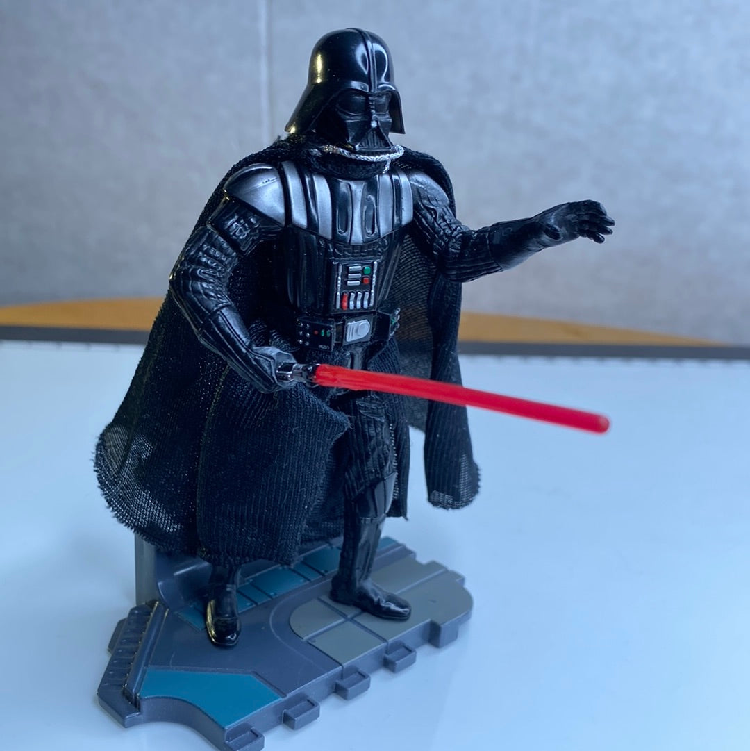 Darth Vader 2004 - Star Wars SAGA COLLECTION Figure